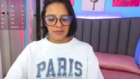 Aria online show from 12/19/25, 02:57