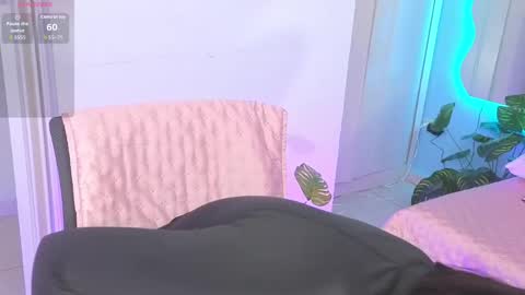 Aria online show from 03/01/26, 01:35