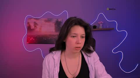 aria_wild_ online show from 05/04/26, 07:21