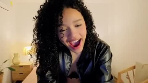 Snapshot of ariaa_23 chatting on 05/16/26, 12:37 ariaa_23 online show from 05/16/26, 12:37