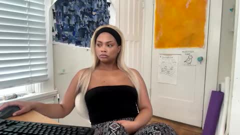 Aria Atelier online show from 01/06/26, 10:12