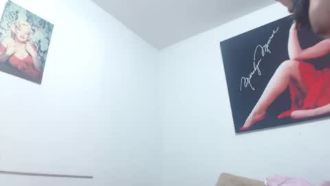 ariacoral online show from 03/04/25, 07:01