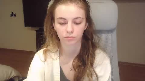 Snapshot of ariacreazy chatting on 10/13/25, 08:20 AriaCreazy online show from 10/13/25, 08:20