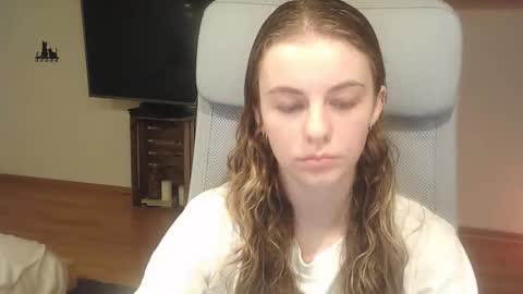 Snapshot of ariacreazy chatting on 10/14/25, 08:53 AriaCreazy online show from 10/14/25, 08:53