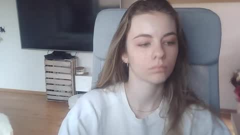 AriaCreazy online show from 04/13/26, 08:31