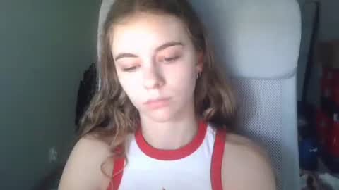 Snapshot of ariacreazy chatting on 07/14/26, 10:21 AriaCreazy online show from 07/14/26, 10:21