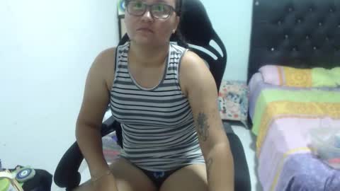 ...Ariana... online show from 10/28/25, 06:21