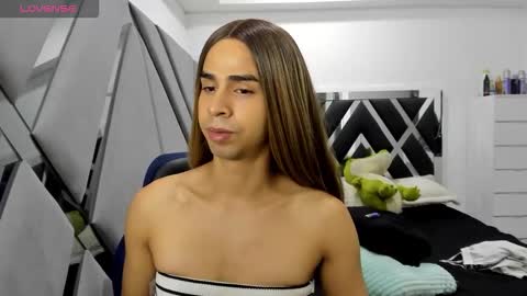 ariadna_dudamel online show from 11/28/25, 02:47