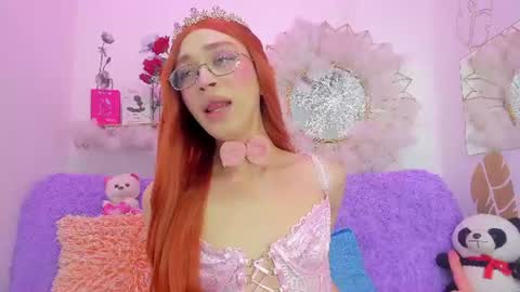 Snapshot of ariadna_evangeline chatting on 06/30/26, 05:41 Angel online show from 06/30/26, 05:41