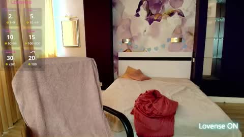 AriaGray online show from 05/11/26, 12:22