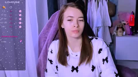 Ari online show from 11/24/25, 07:30