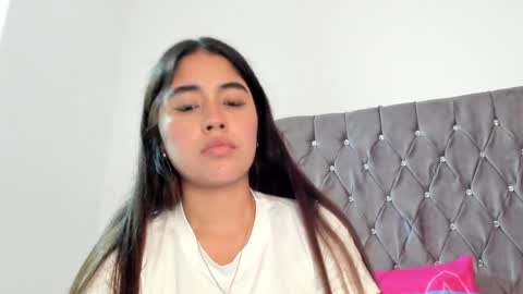 Snapshot of ariamontgomeryyy chatting on 01/27/25, 08:51 Aria Montgomery online show from 01/27/25, 08:51