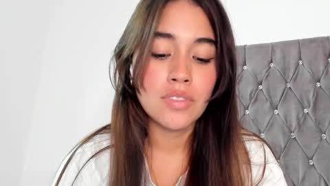 Snapshot of ariamontgomeryyy chatting on 01/28/25, 08:14 Aria Montgomery online show from 01/28/25, 08:14