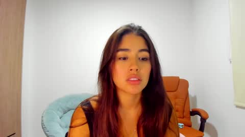 Snapshot of ariamontgomeryyy chatting on 02/23/25, 10:17 Aria Montgomery online show from 02/23/25, 10:17