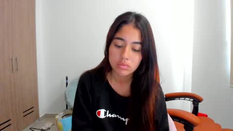 Snapshot of ariamontgomeryyy chatting on 02/28/25, 03:15 Aria Montgomery online show from 02/28/25, 03:15