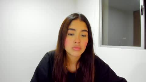 Snapshot of ariamontgomeryyy chatting on 03/01/25, 02:48 Aria Montgomery online show from 03/01/25, 02:48