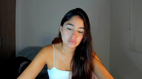 Snapshot of ariamontgomeryyy chatting on 03/06/25, 12:00 Aria Montgomery online show from 03/06/25, 12:00