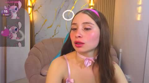 ariana18_b online show from 03/12/26, 01:06