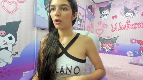 Snapshot of ariana__sweet_ chatting on 02/01/25, 11:58 Ariana online show from 02/01/25, 11:58