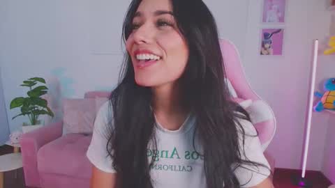   online show from 10/14/25, 02:45