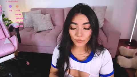   online show from 11/25/25, 12:21