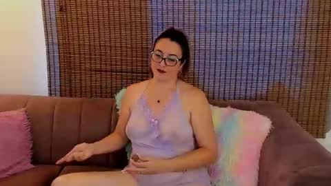 Ariana Cruz online show from 05/11/26, 02:45