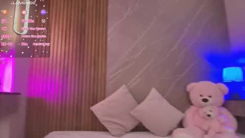 Ariana online show from 03/23/26, 12:42