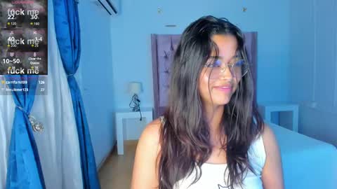 Snapshot of ariana_pierce chatting on 12/09/24, 10:30 Ariana online show from 12/09/24, 10:30