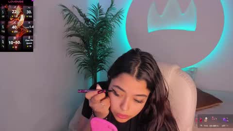 Snapshot of ariana_pierce chatting on 10/16/25, 11:22 Ariana online show from 10/16/25, 11:22