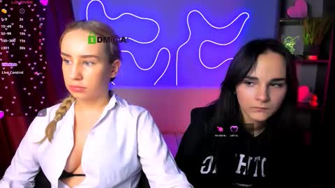 Snapshot of ariana_ross7 chatting on 10/29/25, 08:21 ariana_ross7 online show from 10/29/25, 08:21