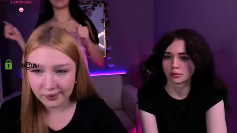 Snapshot of ariana_ross7 chatting on 02/21/26, 08:32 ariana_ross7 online show from 02/21/26, 08:32