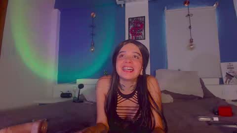 ariana_whitee online show from 09/20/25, 05:03