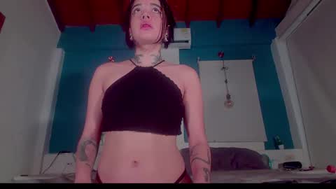 ariana_whitee online show from 10/30/25, 04:47