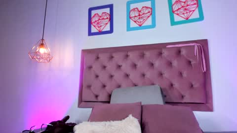 Snapshot of ariana_zc_ chatting on 01/04/25, 02:03 Susan online show from 01/04/25, 02:03