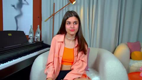 Snapshot of arianaallens chatting on 10/12/25, 07:40 Ariana online show from 10/12/25, 07:40