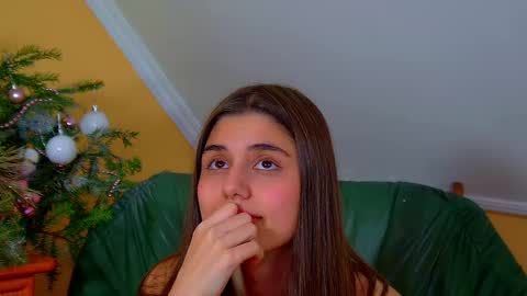 Ariana online show from 12/17/25, 06:25