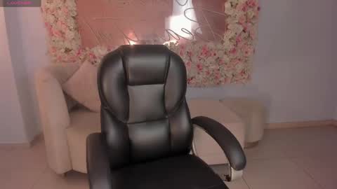 Your Girl  online show from 05/16/26, 07:12