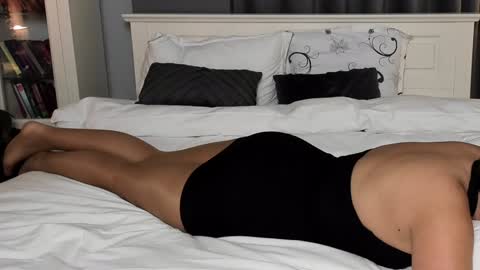 Ana online show from 01/09/25, 01:56