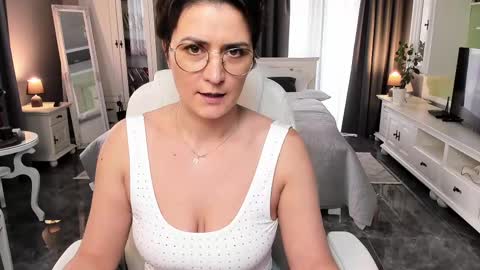 Ana online show from 03/12/25, 01:51