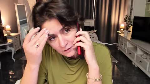 Ana online show from 11/17/25, 01:28