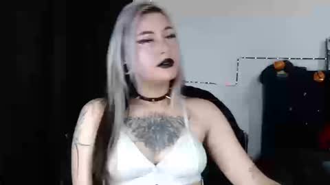 help me 100 hands up my OF is Free  online show from 09/10/25, 09:59