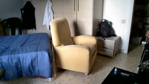 Banana online show from 02/26/25, 04:35