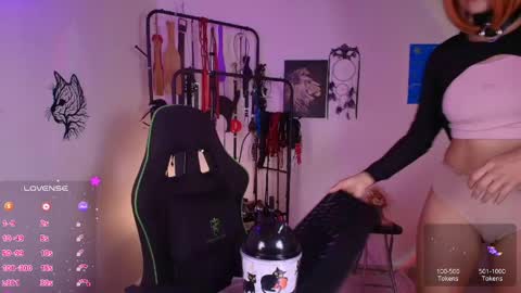 Snapshot of arianna_connorr chatting on 04/21/26, 04:01 arianna_connorr online show from 04/21/26, 04:01