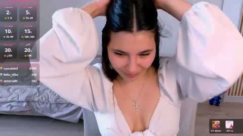 Arianna online show from 06/23/26, 03:43