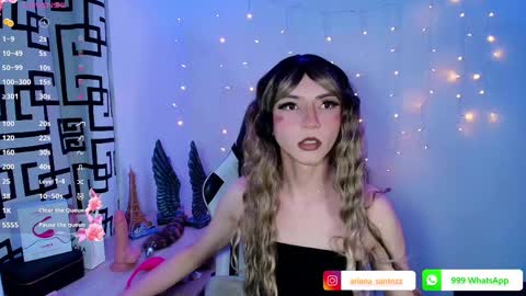 Snapshot of arianna_myers chatting on 01/07/25, 06:27 online show from 01/07/25, 06:27