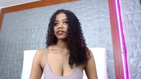 arianna_rochel online show from 11/18/25, 03:05