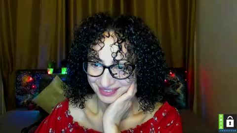 Snapshot of arianna_tifany chatting on 12/04/25, 06:38 Arianna online show from 12/04/25, 06:38