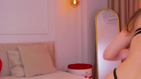 AriannaBae online show from 04/16/26, 05:19