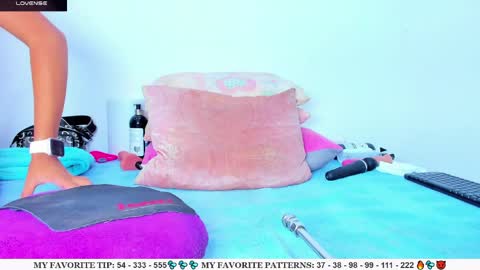 Arianna online show from 04/09/26, 07:08