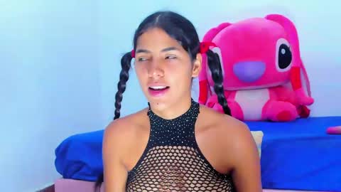 Snapshot of ariannalewis1 chatting on 06/08/26, 01:28 Arianna online show from 06/08/26, 01:28